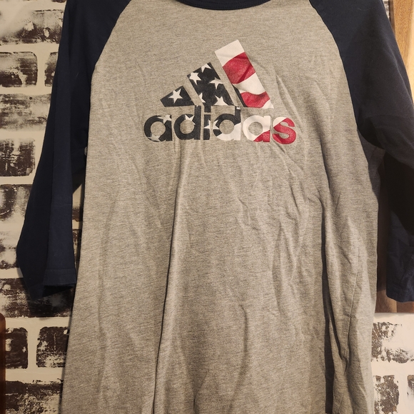 Adidas Gray and Blue Raglan Shirt with Patriotic Logo - Picture 1 of 3